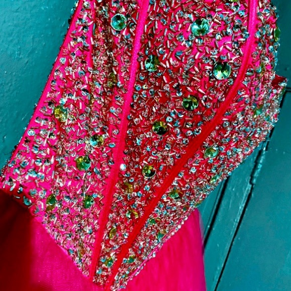 Strapless Ball Gown - Picture 4 of 6